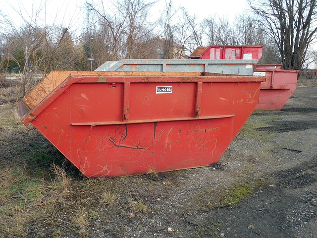 container-670078_640.jpg